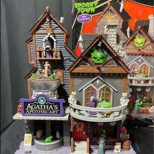Lemax Agatha’s Apothecary
